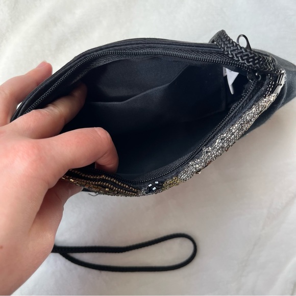 Vintage La Regale LTD Beaded Black Bow Zipper Purse holiday purse New Year's Eve - Picture 7 of 9